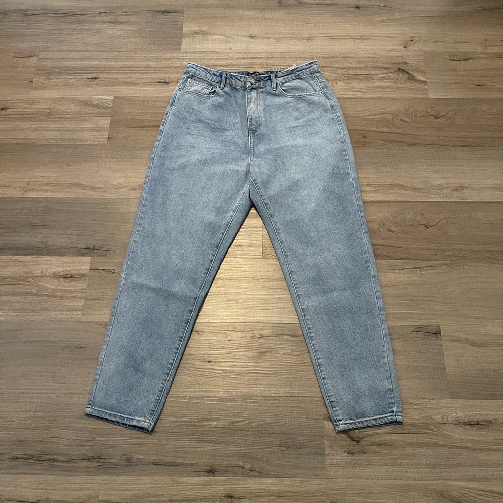 Classic Light Blue Women's Jeans